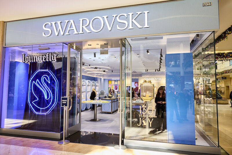 Sparkle at the Loungefly Disney Swarovski® Event 